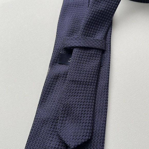 Paul Fredrick blue tie - Picture 4 of 5